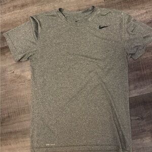 Nike Men's Heather Gray Dri-FIT Tee